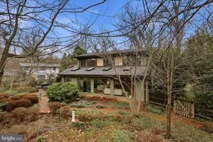 4205 Elizabeth Ln, Annandale, VA 22003 - Photo 33