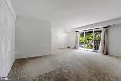 204 Park Terrace Court SE #25, Vienna, VA 22180 - Photo 5