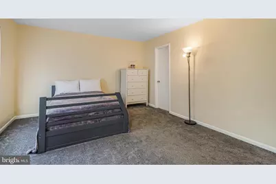 2104 Berger Place, Herndon, VA 20170 - Photo 13