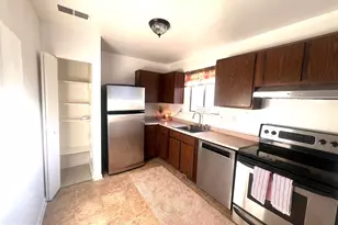 4129 Meadowland Ct, Chantilly, VA 20151 - Photo 9