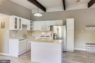 4341 Americana Dr, Annandale, VA 22003 - Photo 3