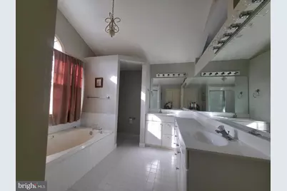 2627 Five Oaks Road, Vienna, VA 22181 - Photo 59