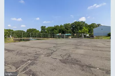 8380 Brockham Drive, Alexandria, VA 22309 - Photo 21