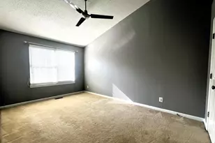 9240 Cardinal Forest Ln, Lorton, VA 22079 - Photo 13