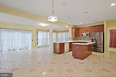 2388 Dakota Lakes Drive, Herndon, VA 20171 - Photo 19