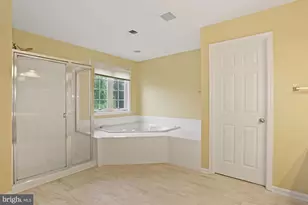 2388 Dakota Lakes Dr, Herndon, VA 20171 - Photo 29