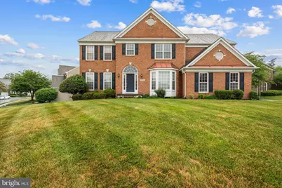 2388 Dakota Lakes Drive, Herndon, VA 20171 - Photo 1