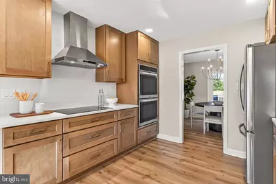 8011 Lynnfield Drive, Alexandria, VA 22306 - Photo 17