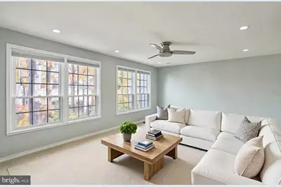 9523 Cherry Oak Court, Burke, VA 22015 - Photo 7