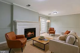 9523 Cherry Oak Ct, Burke, VA 22015 - Photo 17