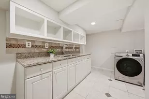 7209 Tyler Ave, Falls Church, VA 22042 - Photo 37