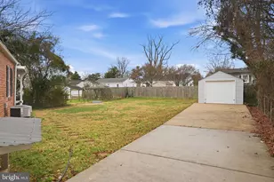 7209 Tyler Ave, Falls Church, VA 22042 - Photo 39