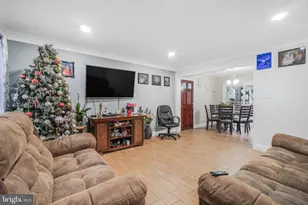 8227 Frye Rd, Alexandria, VA 22309 - Photo 9