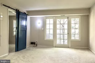 8358 Dunham Ct, Springfield, VA 22152 - Photo 3