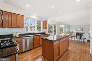 13306 Tannery Ct, Fairfax, VA 22033 - Photo 13