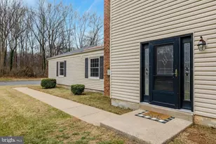 1008 Moore SW, Vienna, VA 22180 - Photo 3
