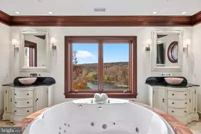 612 Rivercrest Drive, McLean, VA 22101 - Photo 25