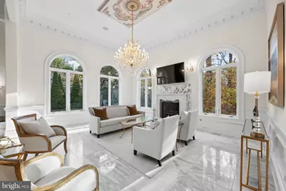 612 Rivercrest Drive, McLean, VA 22101 - Photo 11