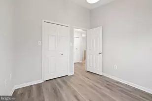 9436 William Kirk Ln, Burke, VA 22015 - Photo 15