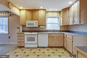 12225 Tall Pines Ct, Fairfax, VA 22030 - Photo 57