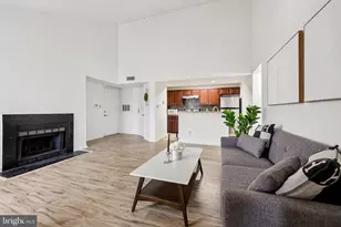 12152 Penderview Terrace, Fairfax, VA 22033 - Photo 7