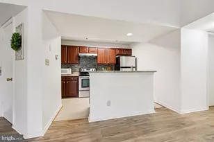 12152 Penderview Terrace, Fairfax, VA 22033 - Photo 9