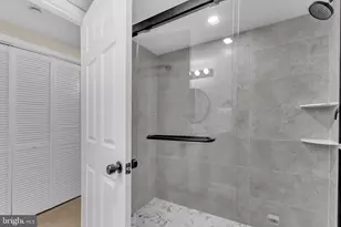 6400 Inwood Dr, Springfield, VA 22150 - Photo 29