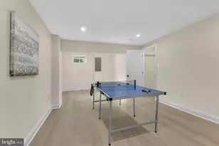 6400 Inwood Dr, Springfield, VA 22150 - Photo 33