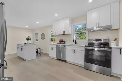 6400 Inwood Drive, Springfield, VA 22150 - Photo 9