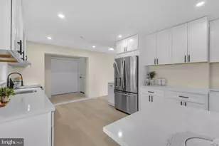 6400 Inwood Dr, Springfield, VA 22150 - Photo 11