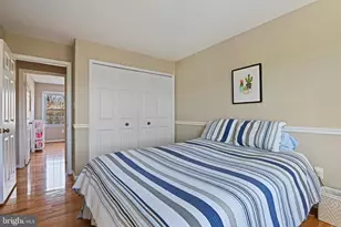 2707 Glencroft Rd, Vienna, VA 22181 - Photo 35