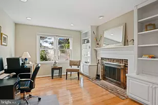 2707 Glencroft Rd, Vienna, VA 22181 - Photo 11