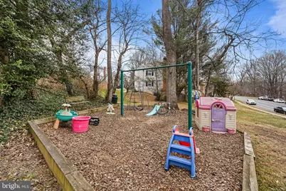 9033 Piney Grove Drive, Fairfax, VA 22031 - Photo 37