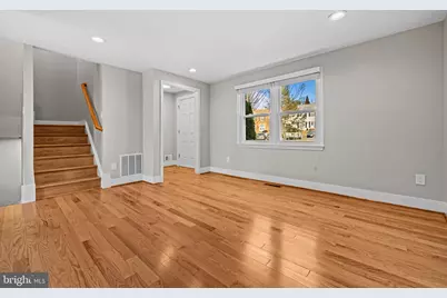 9033 Piney Grove Drive, Fairfax, VA 22031 - Photo 5