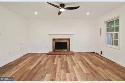 6609 Forbush Court, Alexandria, VA 22310 - Photo 3