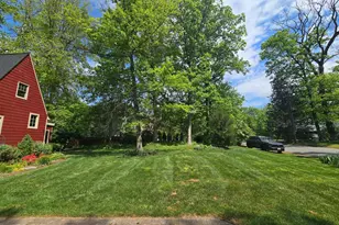 7108 Larrlyn Dr, Springfield, VA 22151 - Photo 5