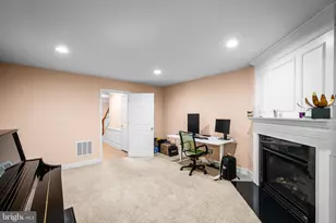 2546 Terra Cotta Cir, Herndon, VA 20171 - Photo 5