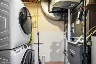 2546 Terra Cotta Cir, Herndon, VA 20171 - Photo 31