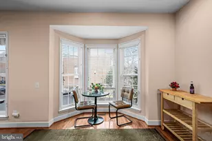 2546 Terra Cotta Cir, Herndon, VA 20171 - Photo 17