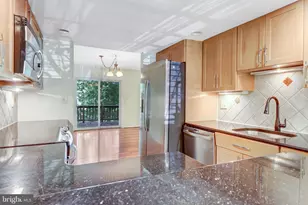 5707 Waters Edge Landing Court, Burke, VA 22015 - Photo 25