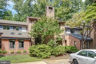 5707 Waters Edge Landing Court, Burke, VA 22015 - Photo 5