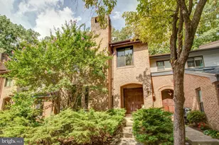 5707 Waters Edge Landing Court, Burke, VA 22015 - Photo 11