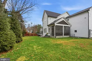 311 Albrecht Cir SW, Vienna, VA 22180 - Photo 49