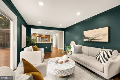 909 Cantle Lane, Great Falls, VA 22066 - Photo 15