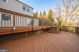 909 Cantle Ln, Great Falls, VA 22066 - Photo 47