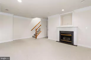 8882 Ashgrove House Ln, Vienna, VA 22182 - Photo 41