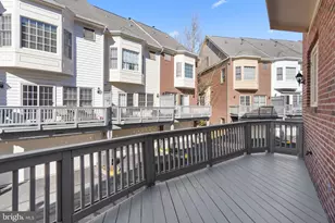 8882 Ashgrove House Ln, Vienna, VA 22182 - Photo 13