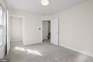 8882 Ashgrove House Ln, Vienna, VA 22182 - Photo 25