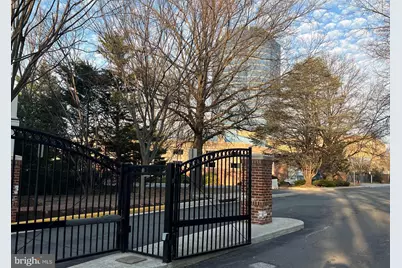 8882 Ashgrove House Lane, Vienna, VA 22182 - Photo 53