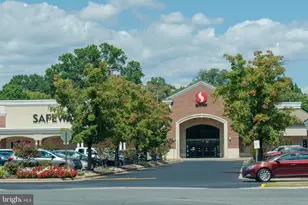 6725 W Wakefield Dr, Alexandria, VA 22307 - Photo 27